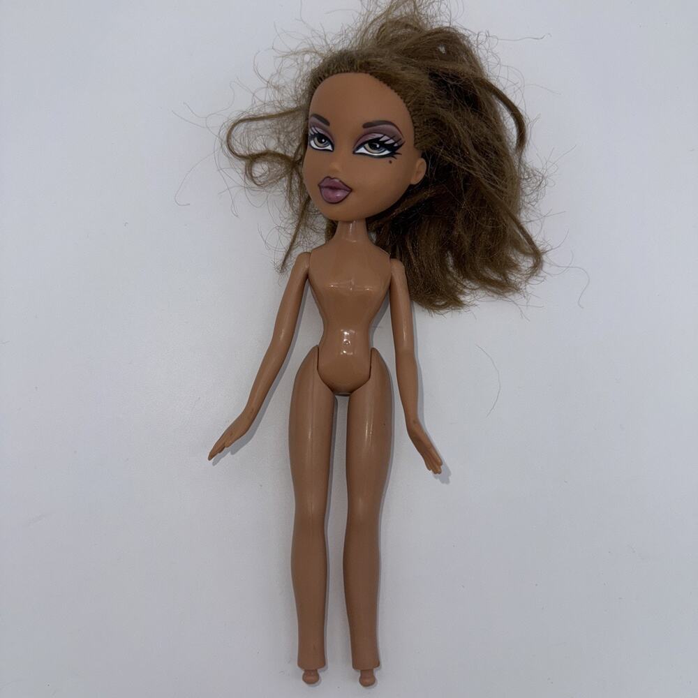 MGA 2001 Bratz Yasmin First Edition Original Doll Y2K Nude Brown Hair Green Eyes